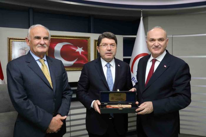 Başkan Özlü, Tunç Ve Yılmaz’ı Ağırladı