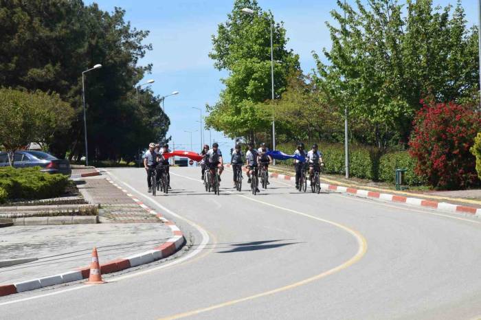 450 Km Pedal Çevirerek Samsun’da Ulaştılar