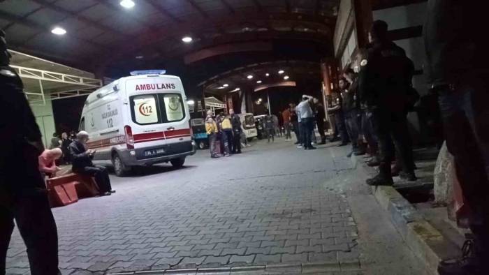 İzmir’de Silahla Vurulan Hastane Personeli Hayatını Kaybetti