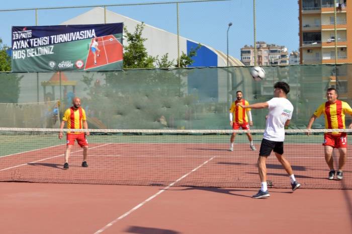 19 Mayıs Ayak Tenisi Turnuvası Başladı