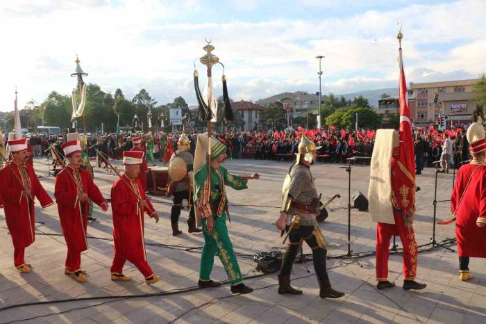 Msb Mehteran Birliği, Erzincan’da Konser Verdi