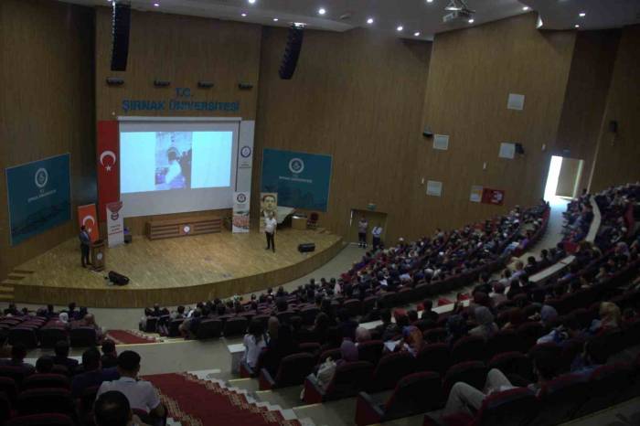 Şırnak’ta "Kudüs’e Uyanmak" Konferansı Düzenlendi