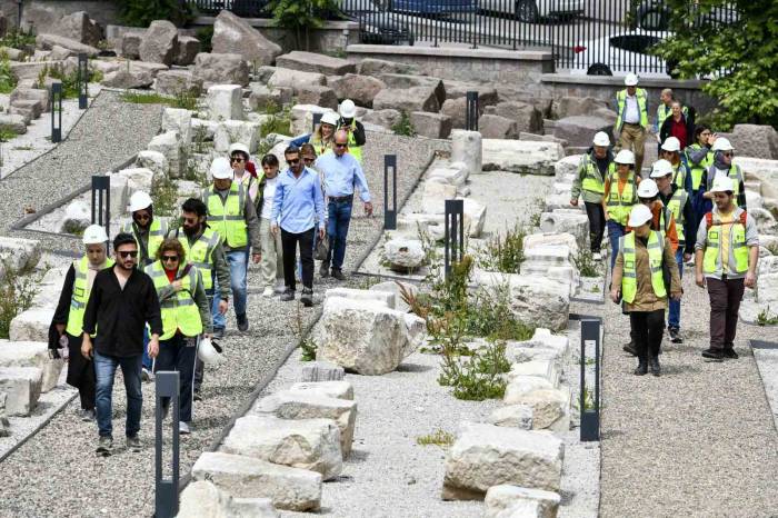 Ankara Büyükşehir Belediyesinin ‘Miras Şantiye Gezileri’ Devam Ediyor