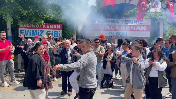 Engelliler Balıkçı Kenan’da Doyasıya Eğlendi