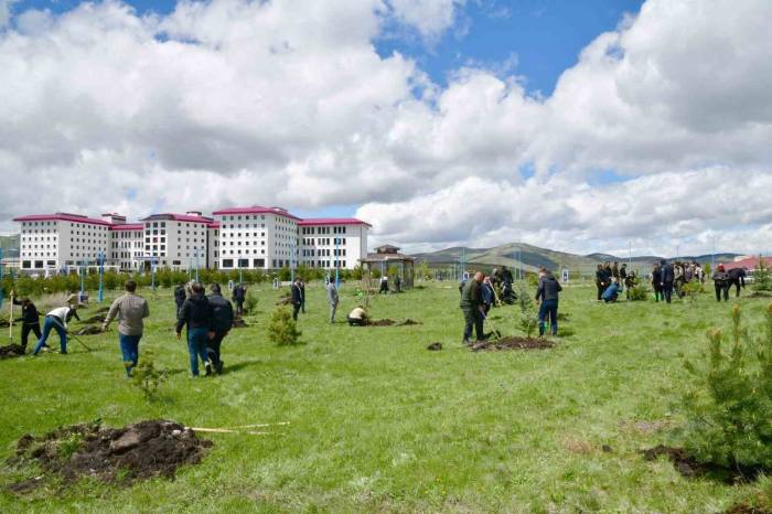 "Filistin" İçin Gazze Hatıra Ormanı Oluşturuldu