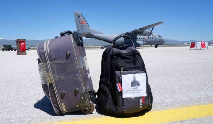 Erzurum Şehidini Uğurluyor