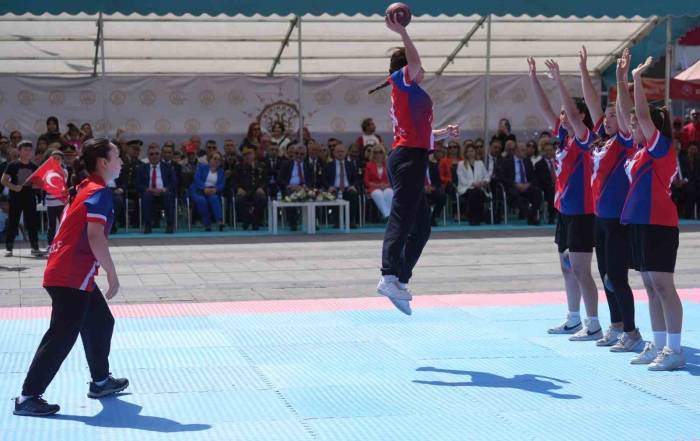 19 Mayıs Kırıkkale’de Coşkuyla Kutlandı