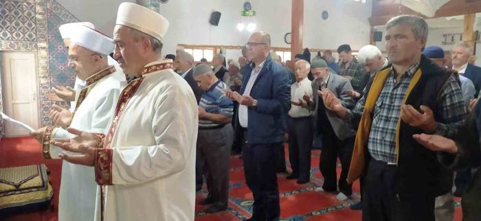 Emet Yeniceköy’de Yağmur Duası