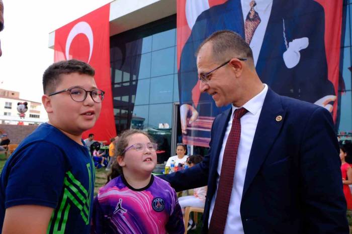 Kuyucak’ta Geleceğin Gençleri Unutulmadı