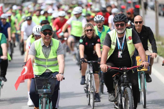 Bağımlılıkla Mücadele İçin Bisiklet Sürdüler