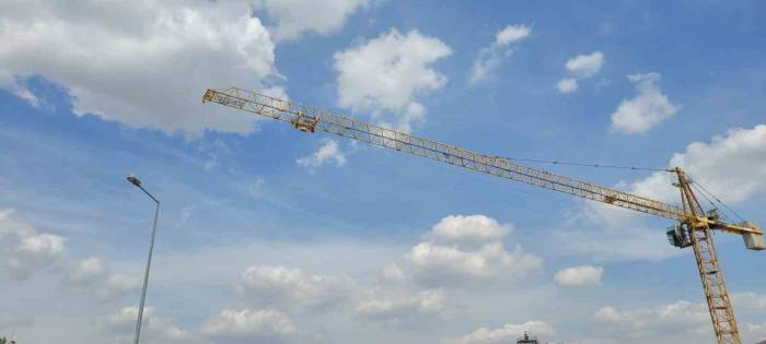 Ankara’da Üzerine Tahta Parçası Düşen İnşaat İşçisi Baba Ve Oğlu Hayatını Kaybetti