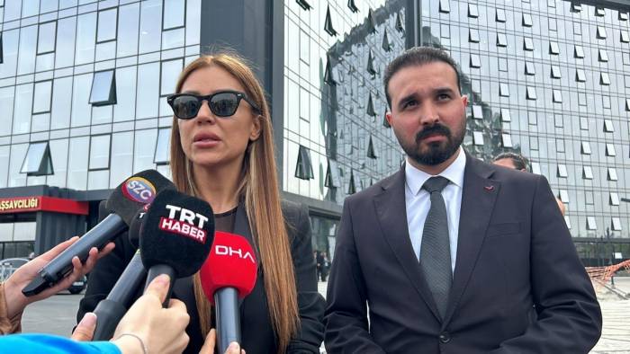 Banu Parlak, Dilan Ve Engin Polat Hakkındaki Şikayetinden Vazgeçti