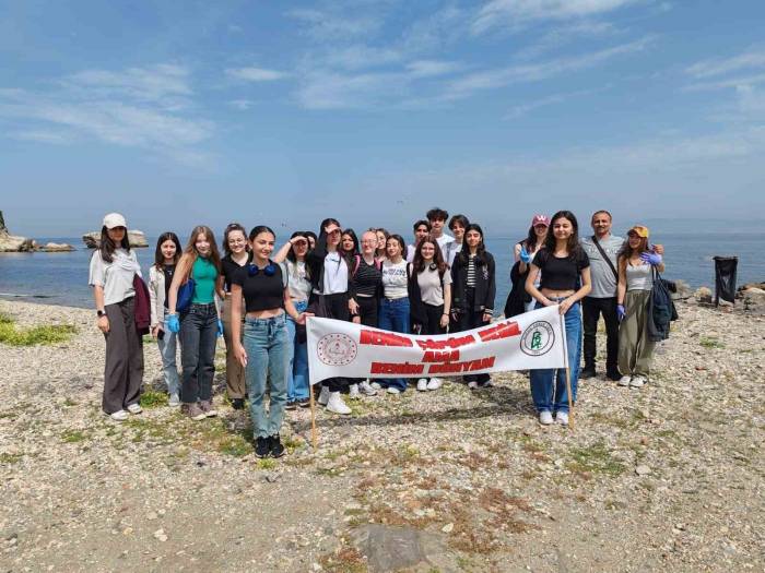 Bursa Erkek Lisesi’nden Çevre Seferberliği