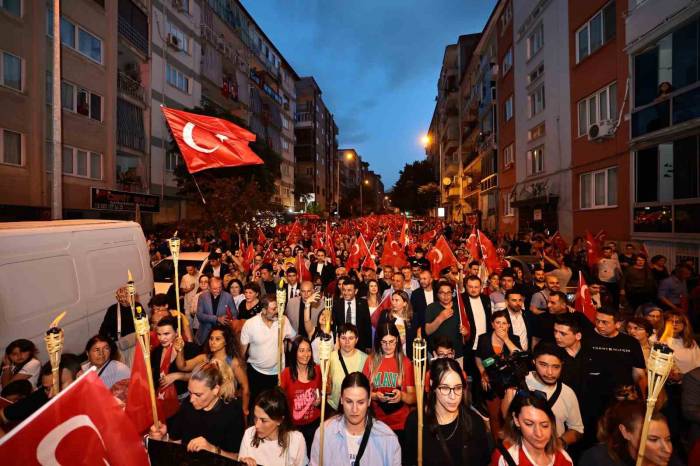 Denizli’de 19 Mayıs Coşkusuna On Binler Ortak Oldu