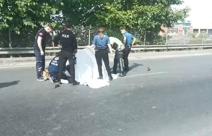 Esenyurt’ta Kamyonet, Motosiklete Çarptı: 1 Ölü