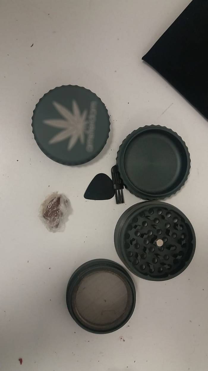 Fatih’te "Yol Ortasına Park" Tartışmasında Arbede Çıktı, 2 Polis Yaralandı, 3 Şüpheli Gözaltına Alındı