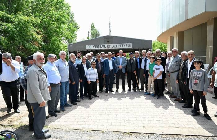 Geçit: “Şahnahan’ı Güzel Yatırımlarla Buluşturacağız”