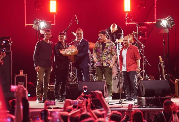 Şişli’de Duman Konseriyle 19 Mayıs Kutlandı