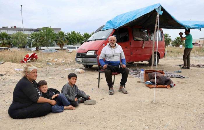 ‘Anneni Neden Dövüyorsun’ Diyen Dedesini Darp Etti