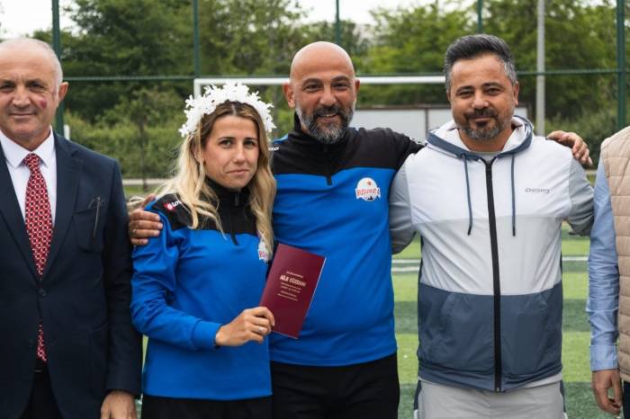 Yeşil Sahalarda Nikah: Spor Aşkı Nikah Masasında