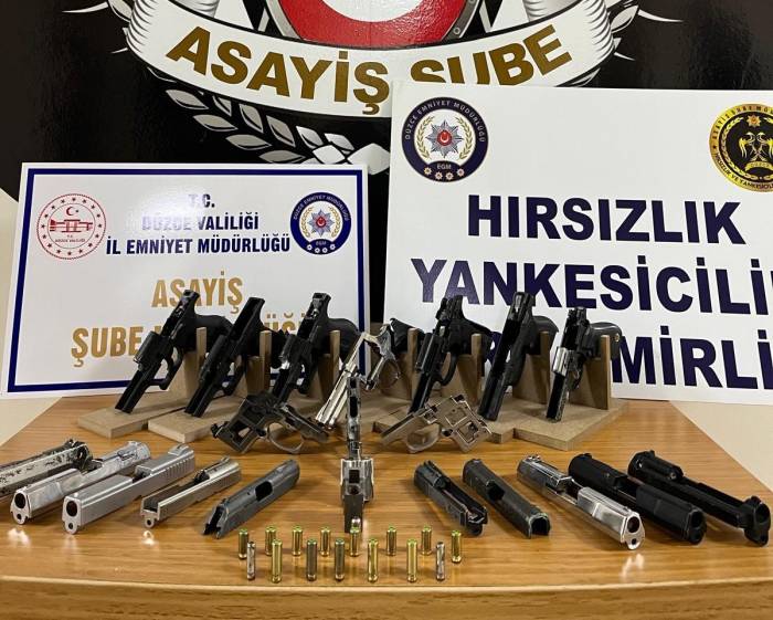 Düzce’de 38 Bin 660 Şahıs Sorgulandı, Aranan 59 Kişi Yakalandı