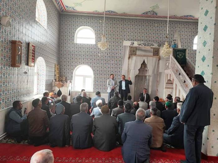 Bulanık’ta Hacı Adaylarına Seminer Verildi