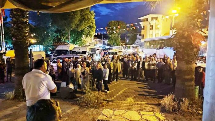 Seydikemer’de Hacı Adayları Kutsal Topraklara Uğurlandı