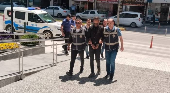 Dolandırıcıların “Kombi” Tuzağı Polise Takıldı