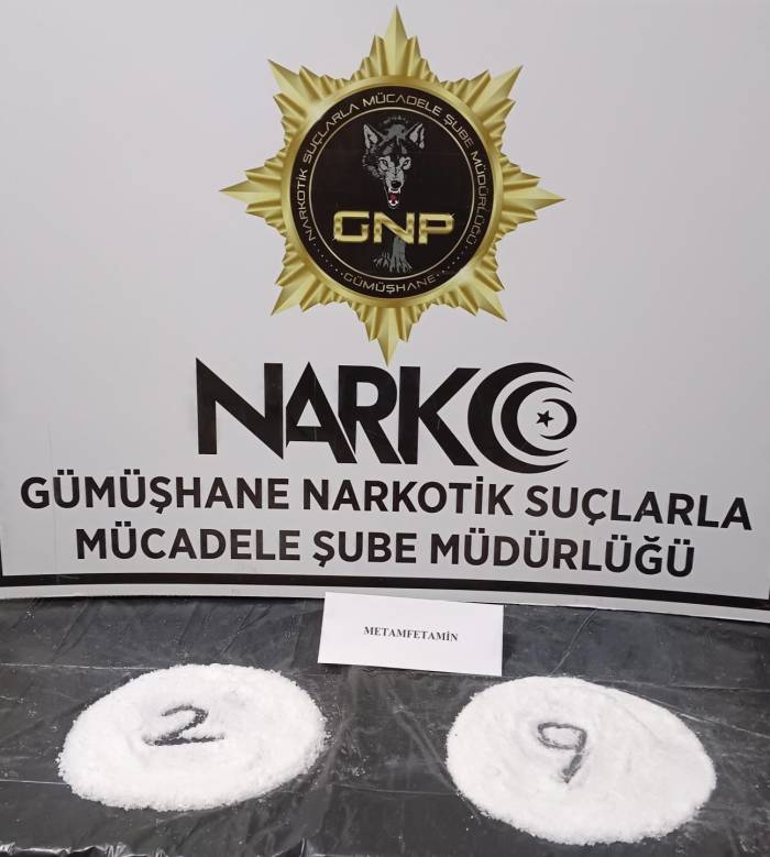 Yabancı Uyruklu 2 Kadın Bağırsaklarına Sakladıkları 59 Parça Uyuşturucuyla Yakayı Ele Verdi