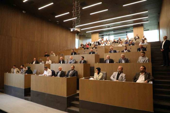 İnegöl Belediyesi 2023 Bütçesi Oy Çokluğuyla Kabul Edildi