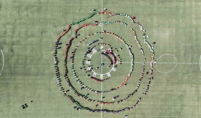 Yüzlerce Çocuk, Teknolojiden Uzak Geleneksel Oyunlarla Eğlendi