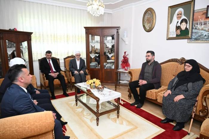 Nene Hatun’un Torununa Vefa