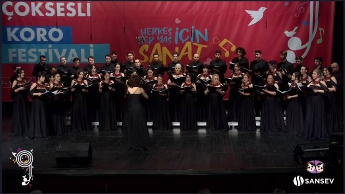 Nilüfer Çoksesli Koro Festivale İki Ödülle Damga Vurdu