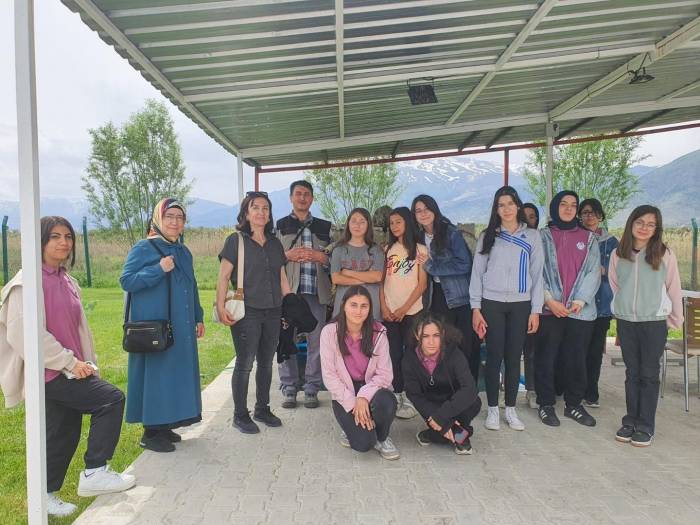 Öğrenciler Çevre Bilinci İçin Atık Su Arıtma Tesislerini Ziyaret Etti