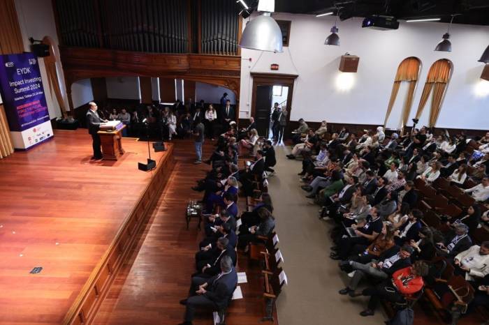 Bakan Kacır: "Refahın Yurtta Dengeli Bir Şekilde Dağıtılması İçin Çaba Gösteriyoruz"