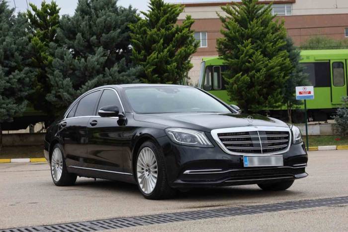 Bursa Büyükşehir Belediyesi’nde Makam Araçları Satışa Çıkarıldı