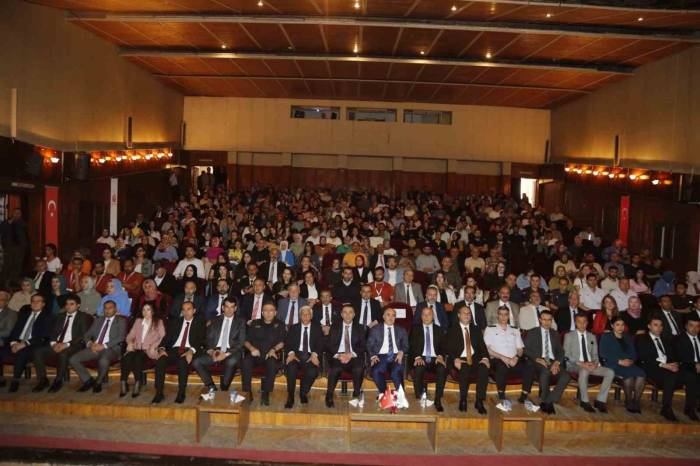 Bağımlılıkla Mücadele Eğitim Programı Düzenlendi