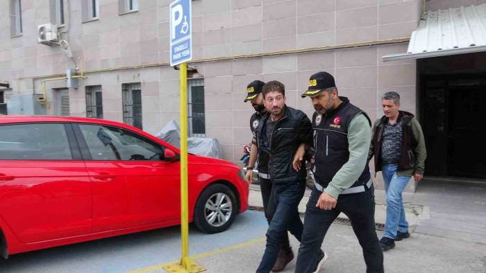 Isparta’da Uyuşturucudan Gözaltına Alınan Avukat Tutuklandı