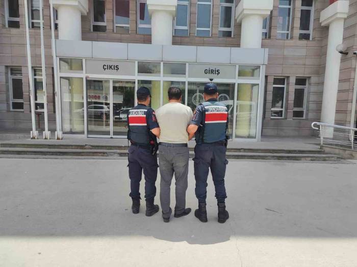 Aranan Hükümlü Sahte Kimlikle Yakalandı