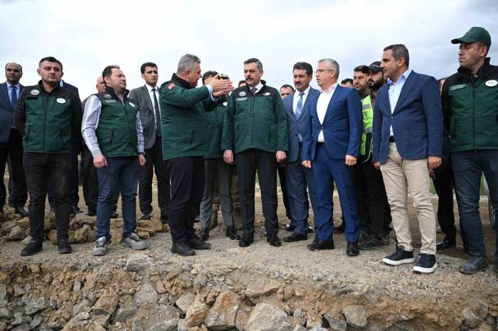 Vali Mustafa Çiftçi, Narman Şehitler Barajı’nda İncelemelerde Bulundu
