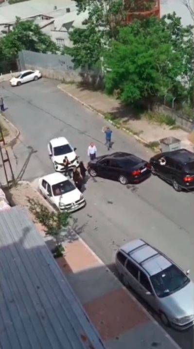 Gaziosmanpaşa’da Kaza Sonrası ’sen Vurdun’ Tartışması