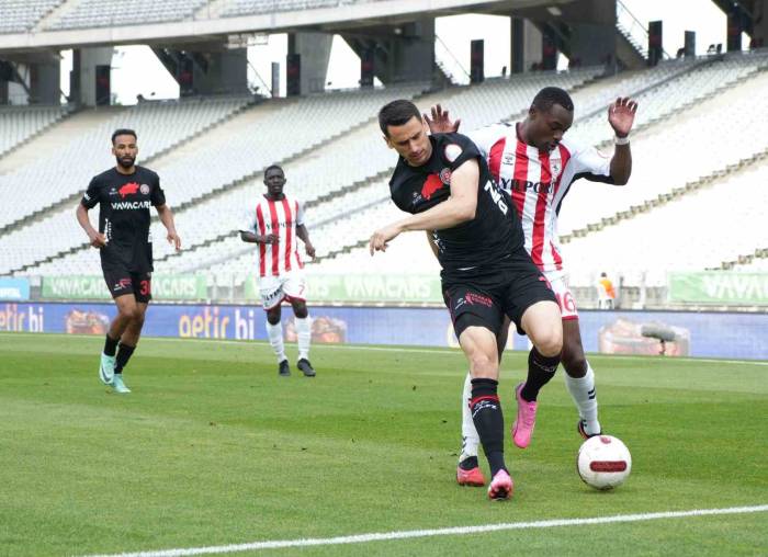 Trendyol Süper Lig: Fatih Karagümrük: 3 - Samsunspor: 1 (Maç Sonucu)