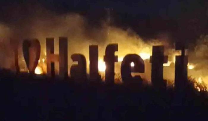 Tarihi Ve Turistik Kent Alevlere Teslim Oldu