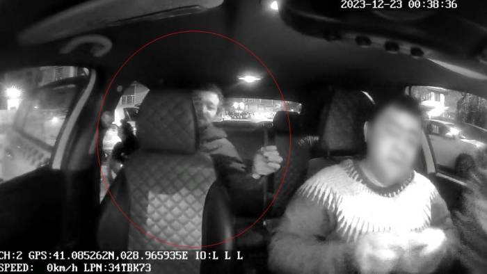 İstanbul’da Üniversiteli Genç Kızın Bıçaklandığı Olayın Görüntüleri Ortaya Çıktı: "Görürseniz Mutlaka İhbar Edin"