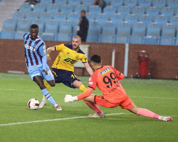 Trendyol Süper Lig: Trabzonspor: 4 - Mke Ankaragücü: 2 (Maç Sonucu)