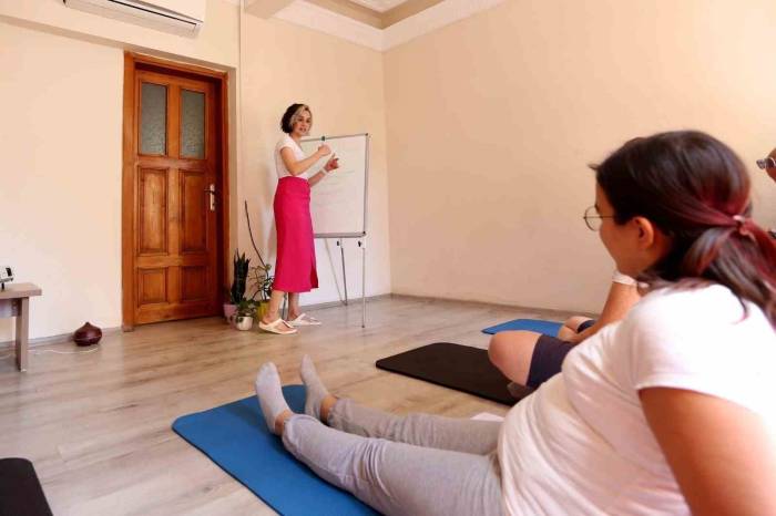 Efeler’den Anne Adaylarına Doğuma Hazırlık Eğitimi