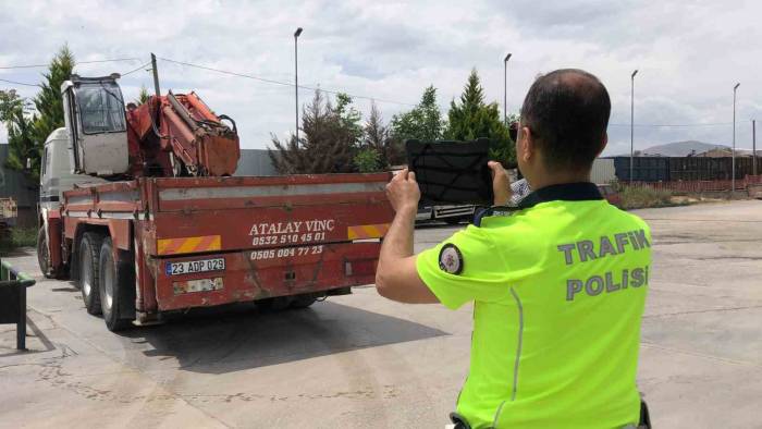 Elazığ’da Trafik Kazası: 1 Yaralı