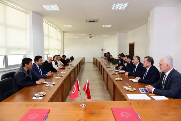 Özbekistan Heyeti İle Kastamonu Üniversitesi Arasında İş Birliği