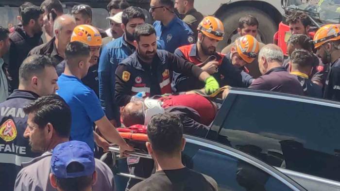 Van’da Trafik Kazası: 1 Yaralı