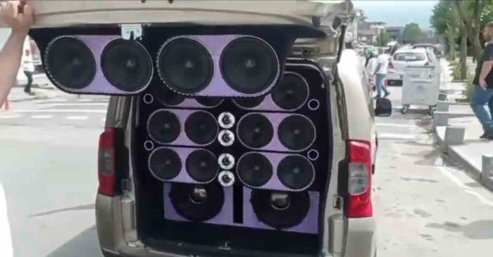 Uygunsuz Ses Sistemi Ve Abartı Egzoza 7 Bin Tl Ceza